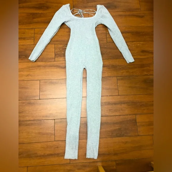 Ribbed, long sleeve cat suit - Picture 3 of 5